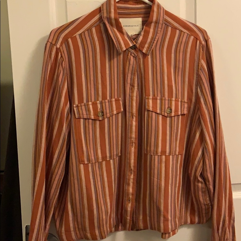 Aeropostale cropped button down